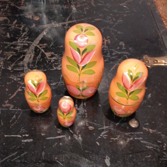 LENINGRAD NESTING DOLL.. 1988.. #5639 - Picture 4 of 5